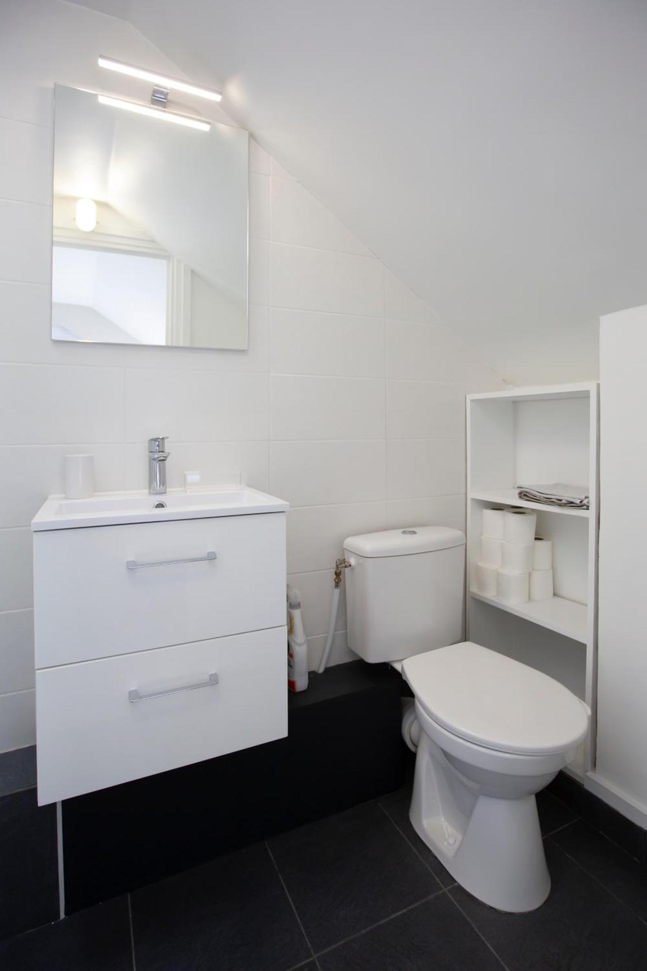 Modern Apartement In The City Center. ポワシー エクステリア 写真